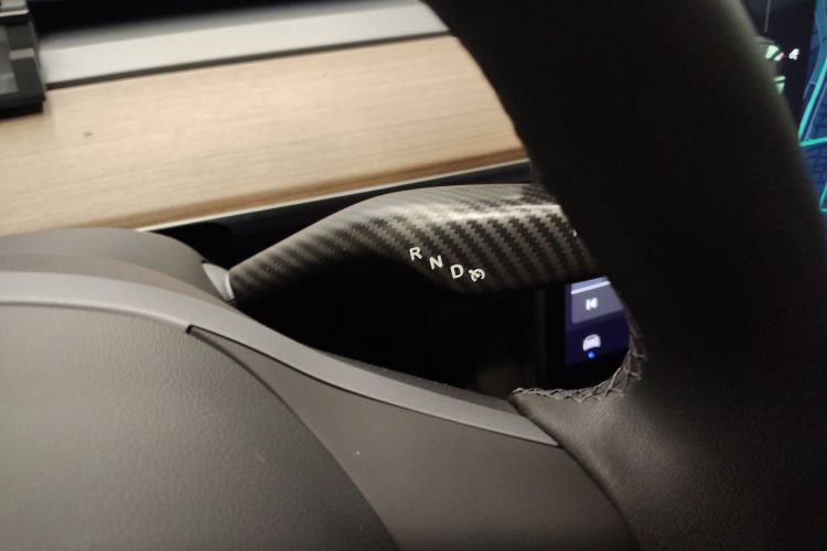 特斯拉 Model Y 2021款 标准续航后驱版局部细节18