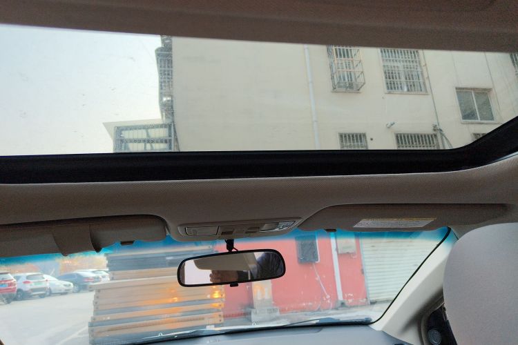 本田 凌派 2015款 1.8L 自动豪华版中控内饰22