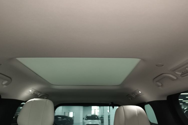 比亚迪 夏 2025款 DM-i 1.5T 180km 超越型中控内饰22