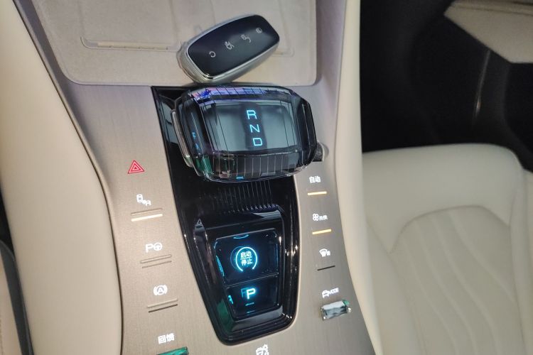 腾势N7 2024款 630 四驱智驾Max版局部细节18