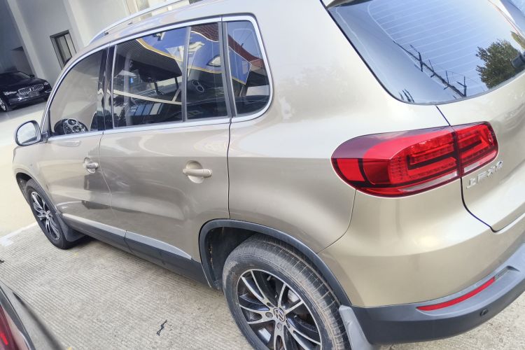 大众 途观 2015款 1.8TSI 自动两驱豪华型车身外观6003