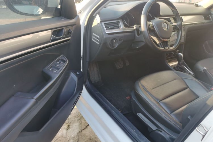 大众 宝来 2017款 1.6L 自动舒适型中控内饰20