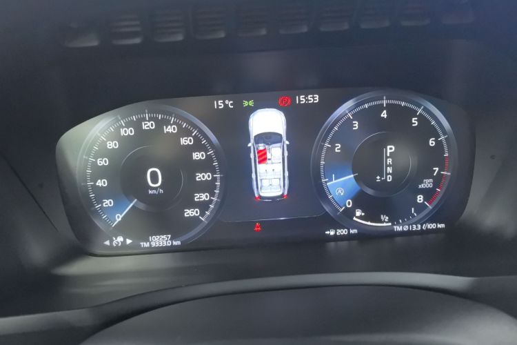 沃尔沃XC90 2015款 T6 智尊版 7座中控内饰14