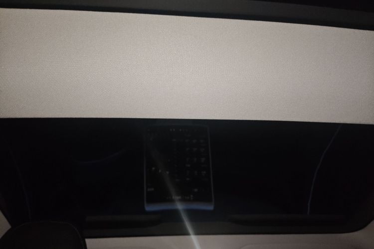 特斯拉 Model 3 2023款 后轮驱动版中控内饰22