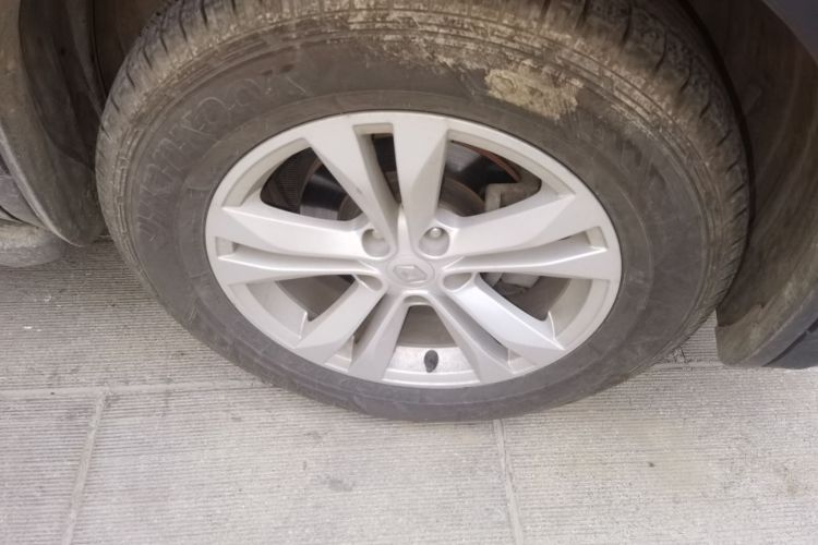 雷诺 科雷傲 2017款 2.0L 两驱豪华版车身外观10