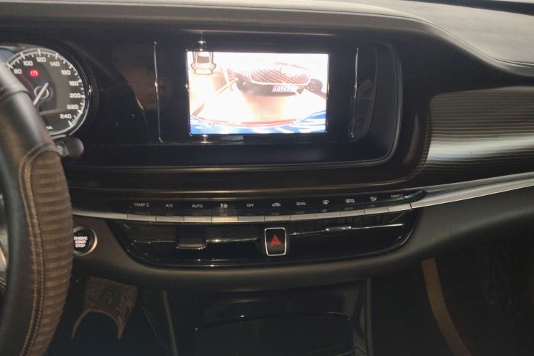 广汽传祺 传祺GA6 2019款 270T 自动豪华版中控内饰16