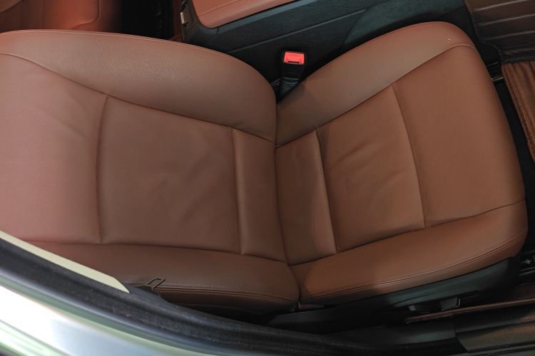 宝马5系 2017款 525Li 领先型中控内饰41