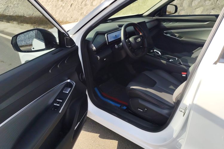 吉利汽车 2023款 博越COOL 1.5TD 智慧型中控内饰20