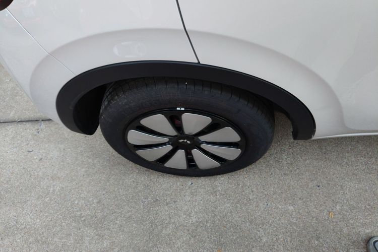 五菱汽车 五菱缤果 2025款 333km 悦享款车身外观6008