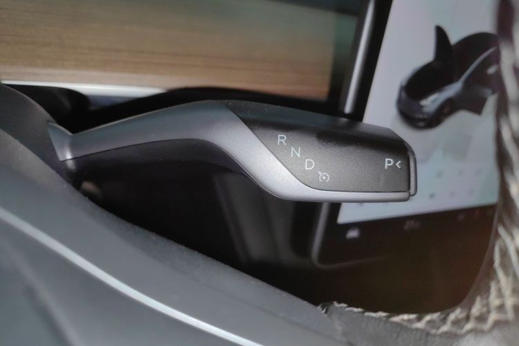 特斯拉 Model 3 2022款 后轮驱动版局部细节18