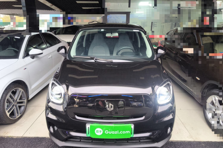 零跑汽车 零跑T03 2022款 炫晶版车身外观2