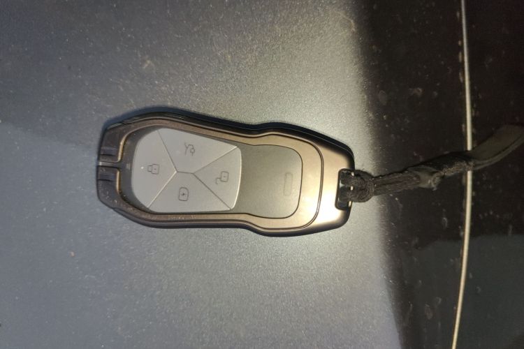 小鹏G6 2023款 755 超长续航 Pro中控内饰7001