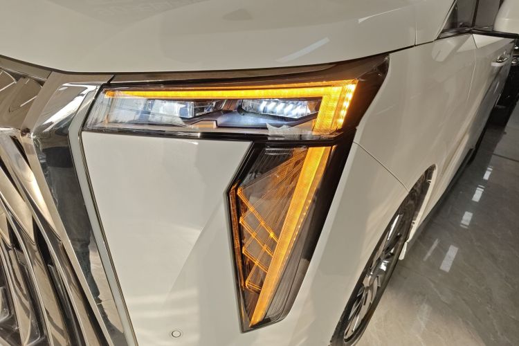 广汽传祺 传祺M8 2023款 宗师系列 400T 旗舰版局部细节36