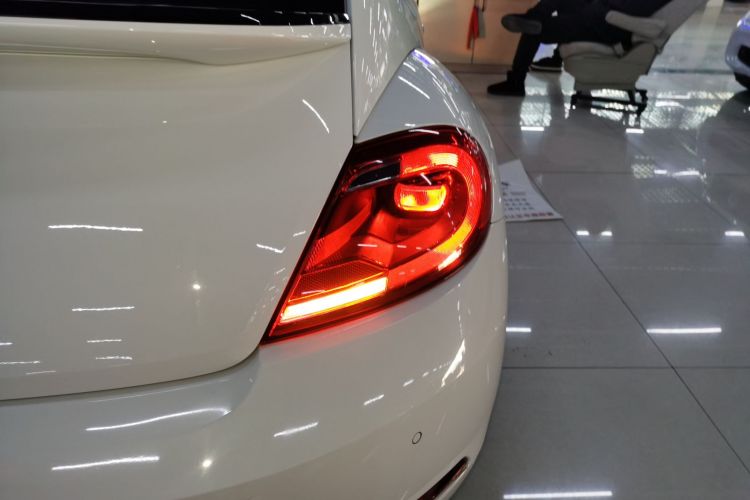 大众 甲壳虫 2014款 1.4TSI R-Line车身外观6006