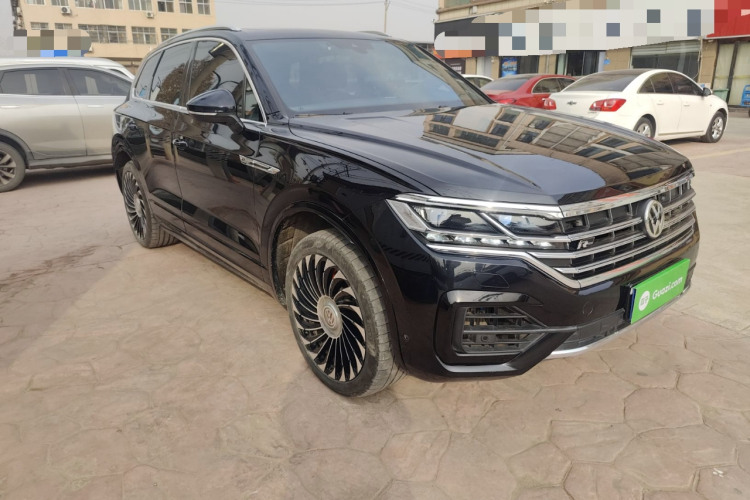 大众 途锐 2019款 3.0TSI 锐智版 国VI车身外观3