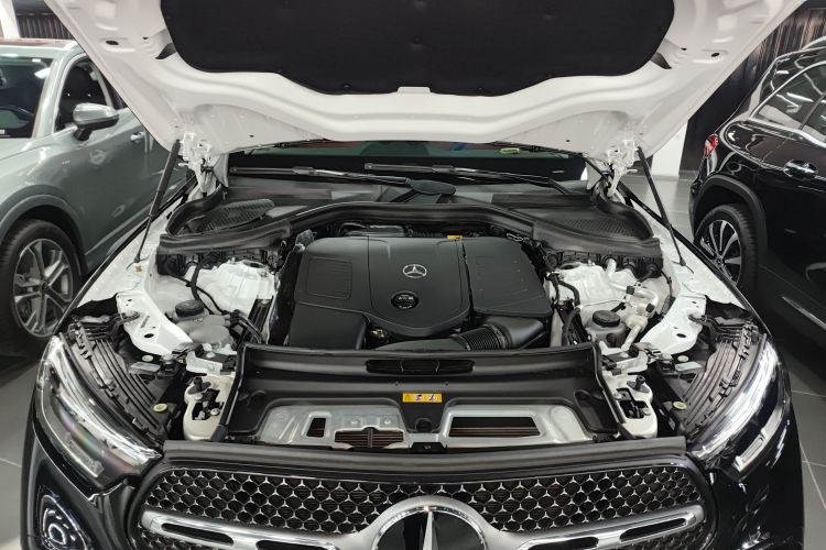 奔驰GLC 2023款 GLC 260 L 4MATIC 豪华型 5座局部细节24