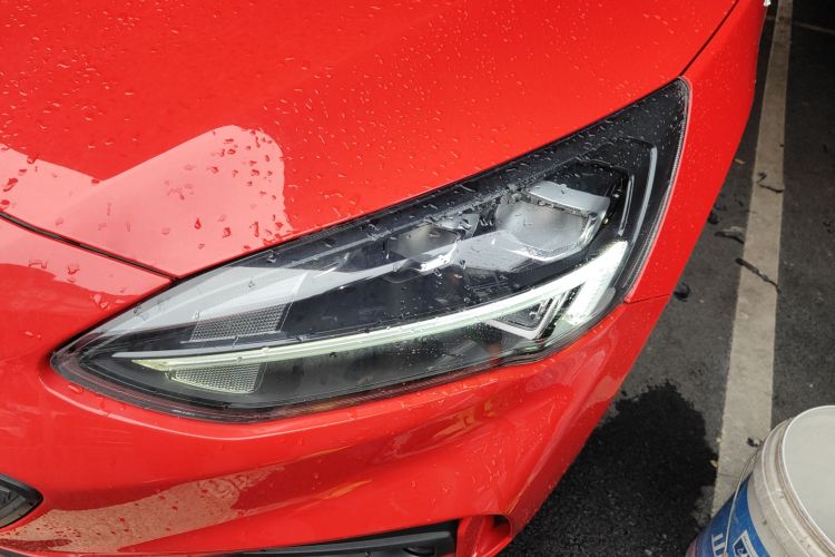 福特 福克斯 2020款 三厢 EcoBoost 180 自动ST Line局部细节36