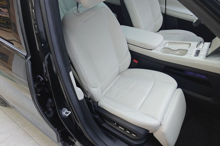 蔚来ES7 2022款 75kWh局部细节41