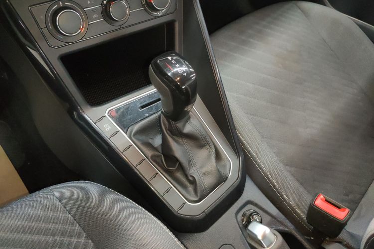 大众 朗逸 2023款 新锐 1.5L 自动新逸版中控内饰18