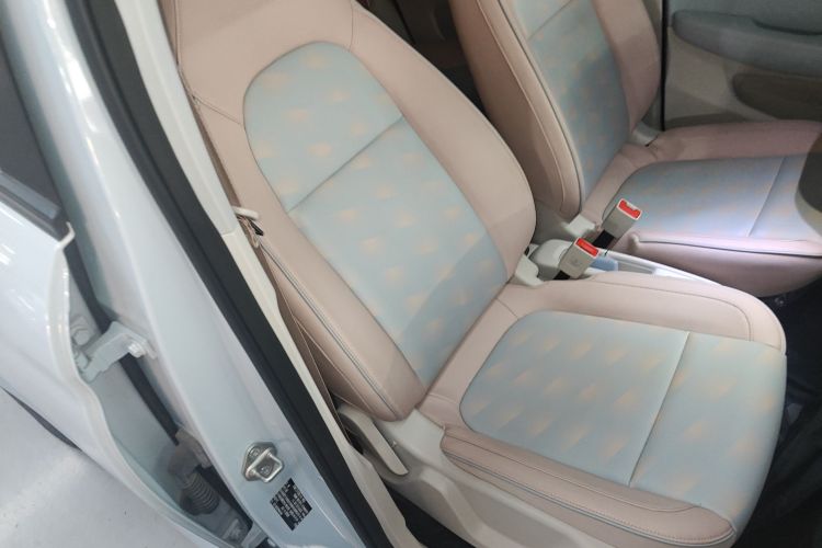 零跑汽车 零跑T03 2023款 403轻享版局部细节41