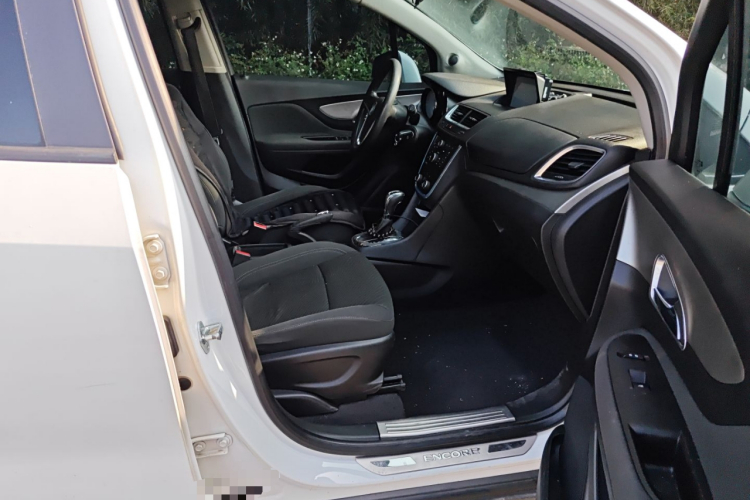 别克 昂科拉 2013款 1.4T 自动两驱精英型局部细节9005