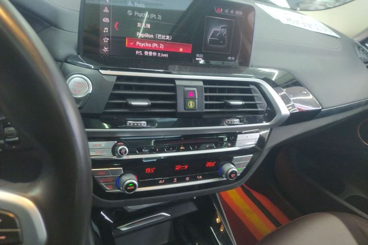 宝马X3 2018款 xDrive25i M运动套装 国VI中控内饰16