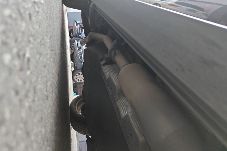 理想汽车 理想ONE 2021款 增程6座版局部细节9001