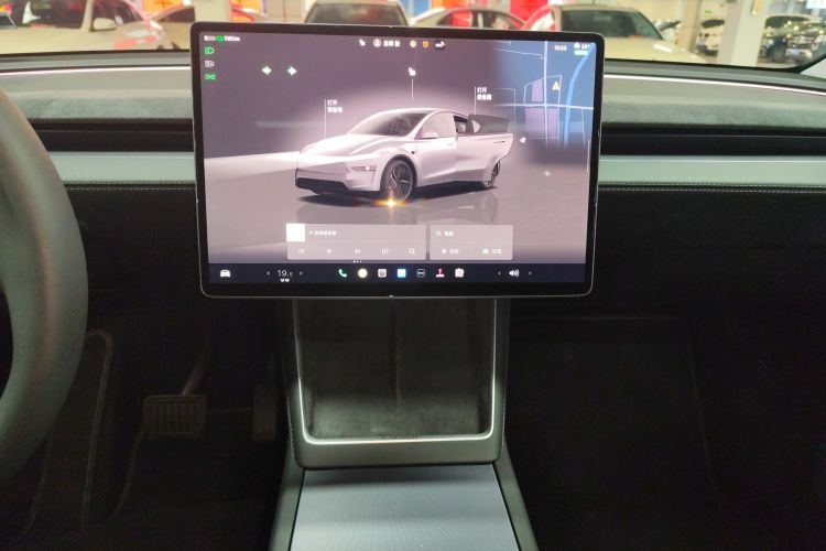 特斯拉 Model Y 2025款 长续航全轮驱动 首发版中控内饰16