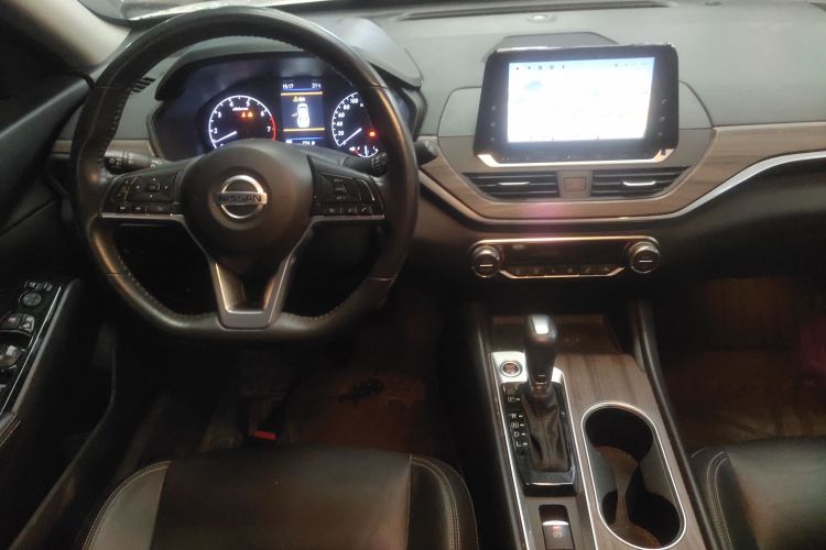 日产 天籁 2021款 2.0L XL 舒适版局部细节16