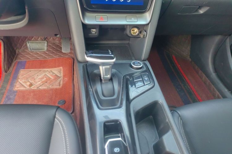 北京现代ix35 2021款 240TGDi DCT两驱GLS领先版局部细节18