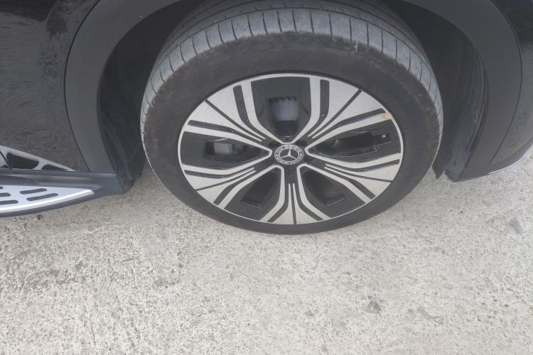 奔驰EQE SUV 2024款 500 4MATIC 豪华版车身外观6002