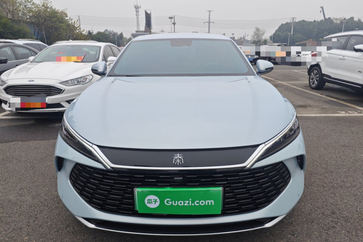 比亚迪 秦L 2024款 DM-i 80KM超越型车身外观2