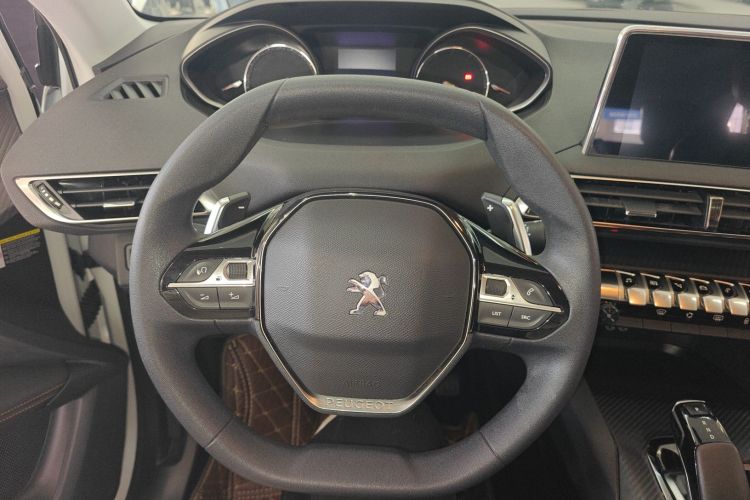 标致4008 2018款 350THP 舒适版中控内饰13