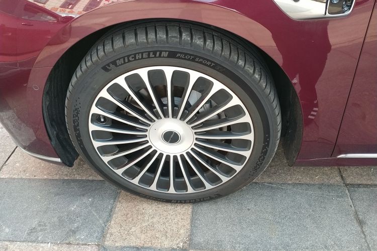 鸿蒙智行 享界S9 2025款 增程 Ultra车身外观6007