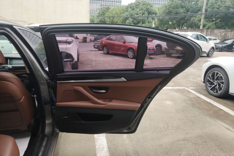 宝马5系 2015款 535Li 领先型中控内饰7006