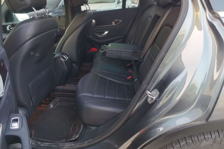 奔驰GLC 2016款 GLC 260 4MATIC 豪华型中控内饰21