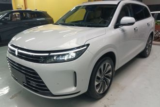 鸿蒙智行 问界M7 2022款 1.5T 四驱豪华版