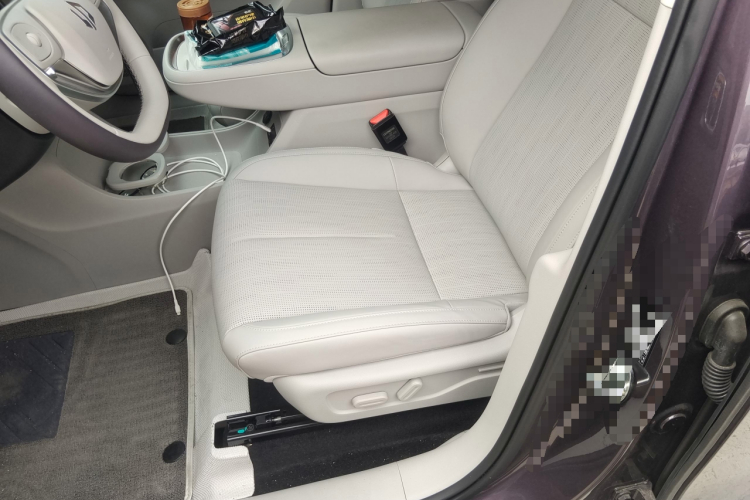 零跑汽车 零跑B10 2025款 510悦享版局部细节19