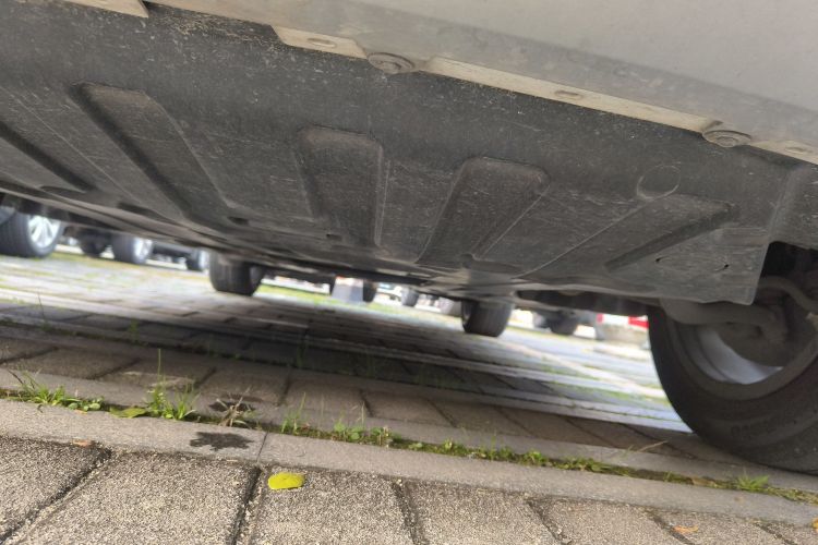 宝马X4 2014款 xDrive20i X设计套装局部细节9008