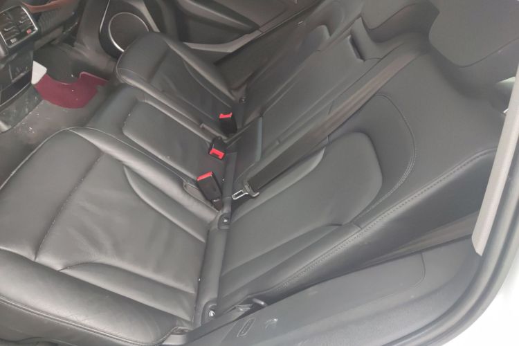 奥迪Q5 2013款 40 TFSI 舒适型中控内饰7004