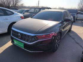 大众 帕萨特 2025款 出众款 330TSI 精英版