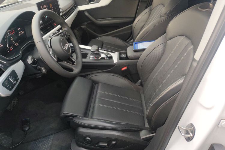 奥迪A4L 2022款 40 TFSI 时尚动感型局部细节19