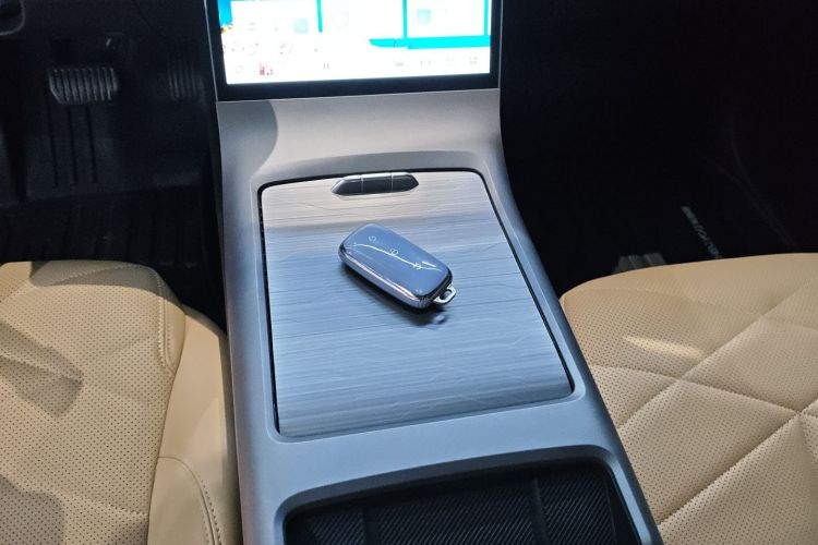 吉利银河 银河L6 2024款 125km PLUS 龙腾版局部细节18