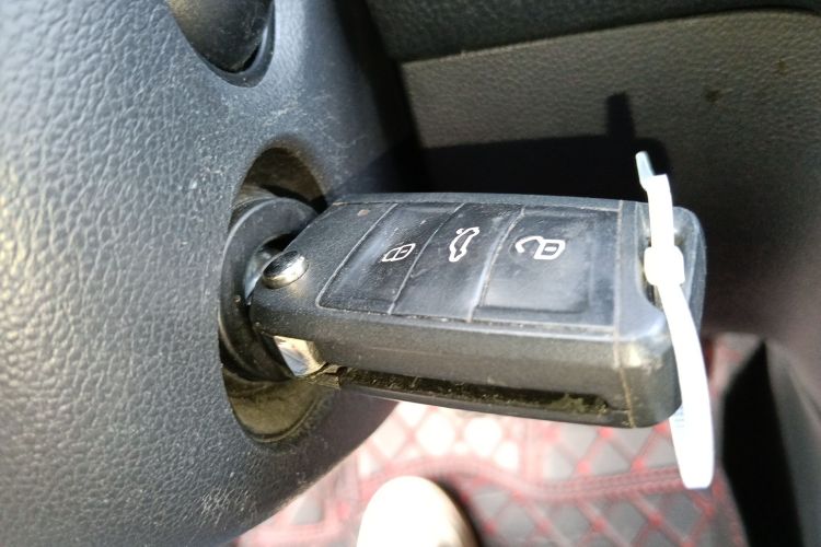 大众 高尔夫 2014款 1.6L 自动舒适型中控内饰11