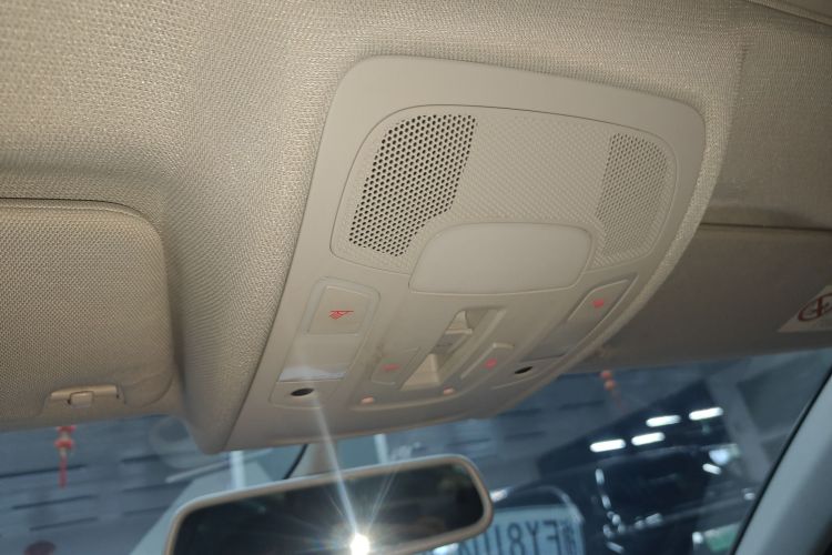 奥迪A6L 2015款 TFSI 百万纪念智领型中控内饰22