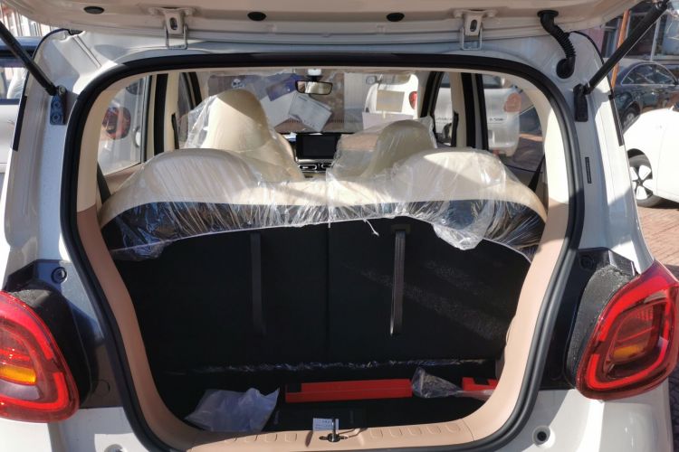 五菱汽车 宏光MINIEV 2025款 四门版 臻享+款局部细节23