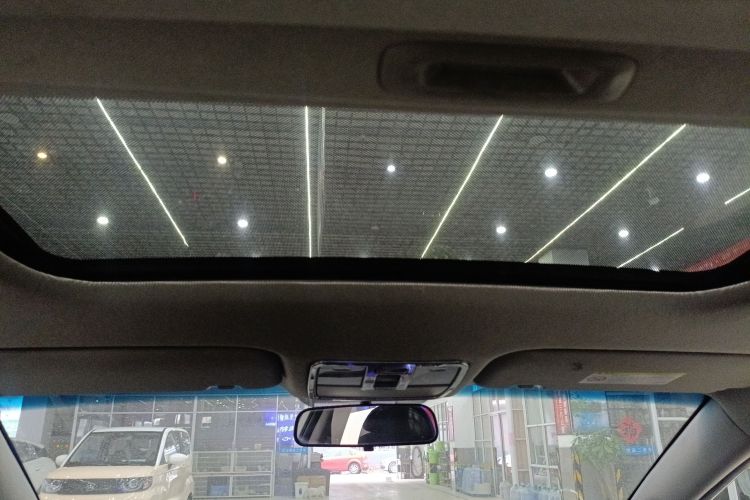 起亚K3 2015款 1.6L 自动GLS中控内饰22