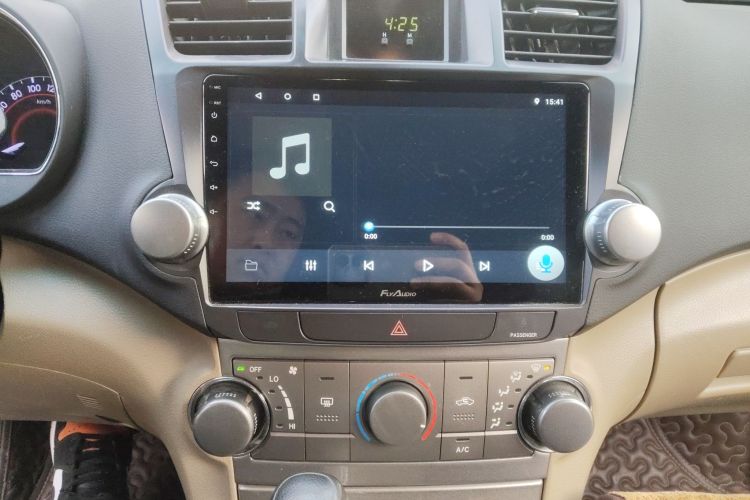 丰田 汉兰达 2012款 2.7L 两驱5座精英版局部细节16