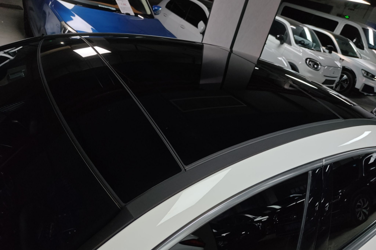 奔驰A级 2022款 改款 A 180 L 运动轿车局部细节57