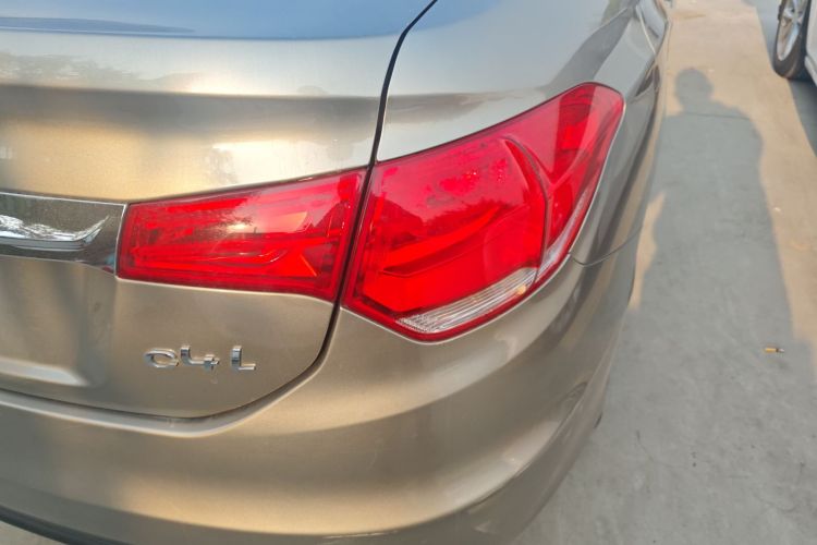 雪铁龙C4L 2014款 1.8L 智驱版 自动劲智型车身外观9